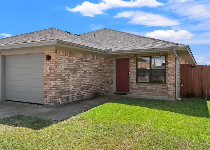 Bed & Breakfast Ethernet Staycation Extended Transition Lodging Killeen